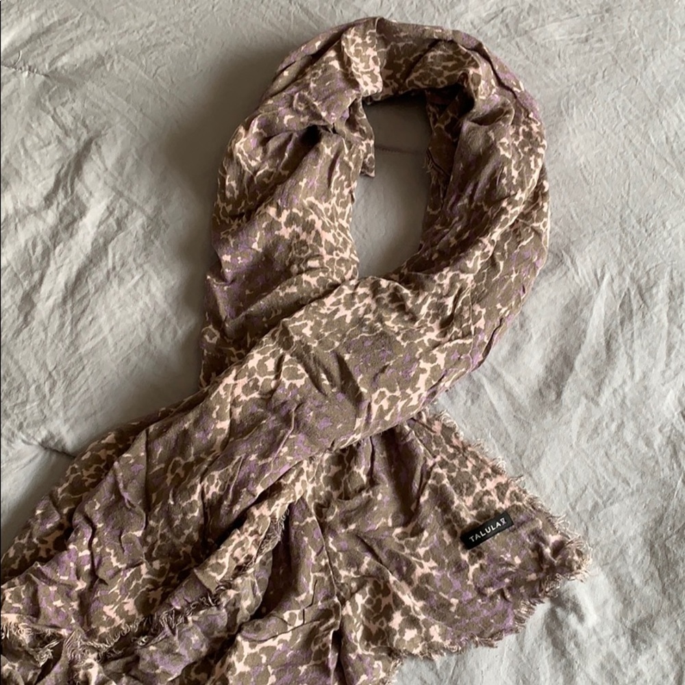 Talula scarf